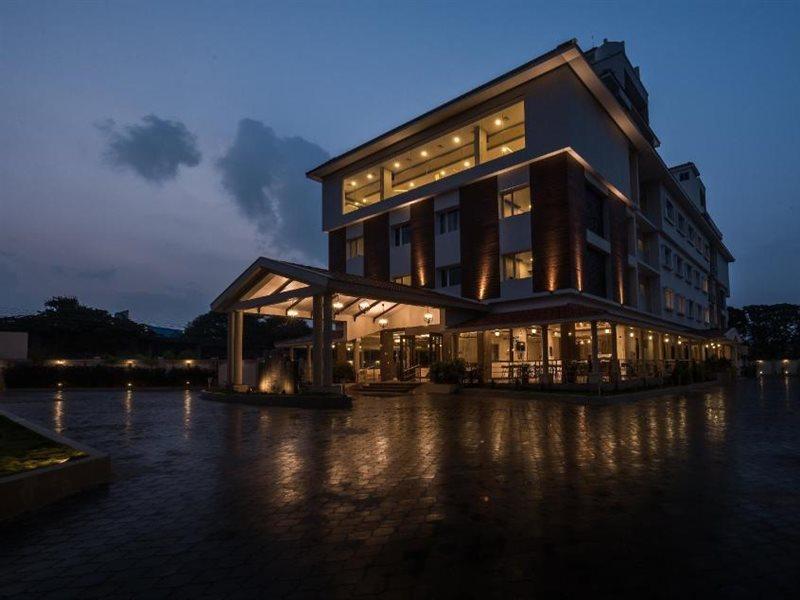 Aadrika 3* Chikmagalur