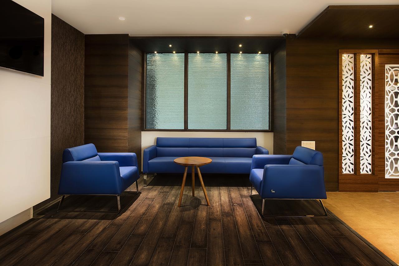 Hotel Aadrika 3*