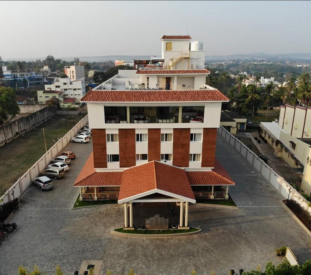Aadrika 3* Chikmagalur